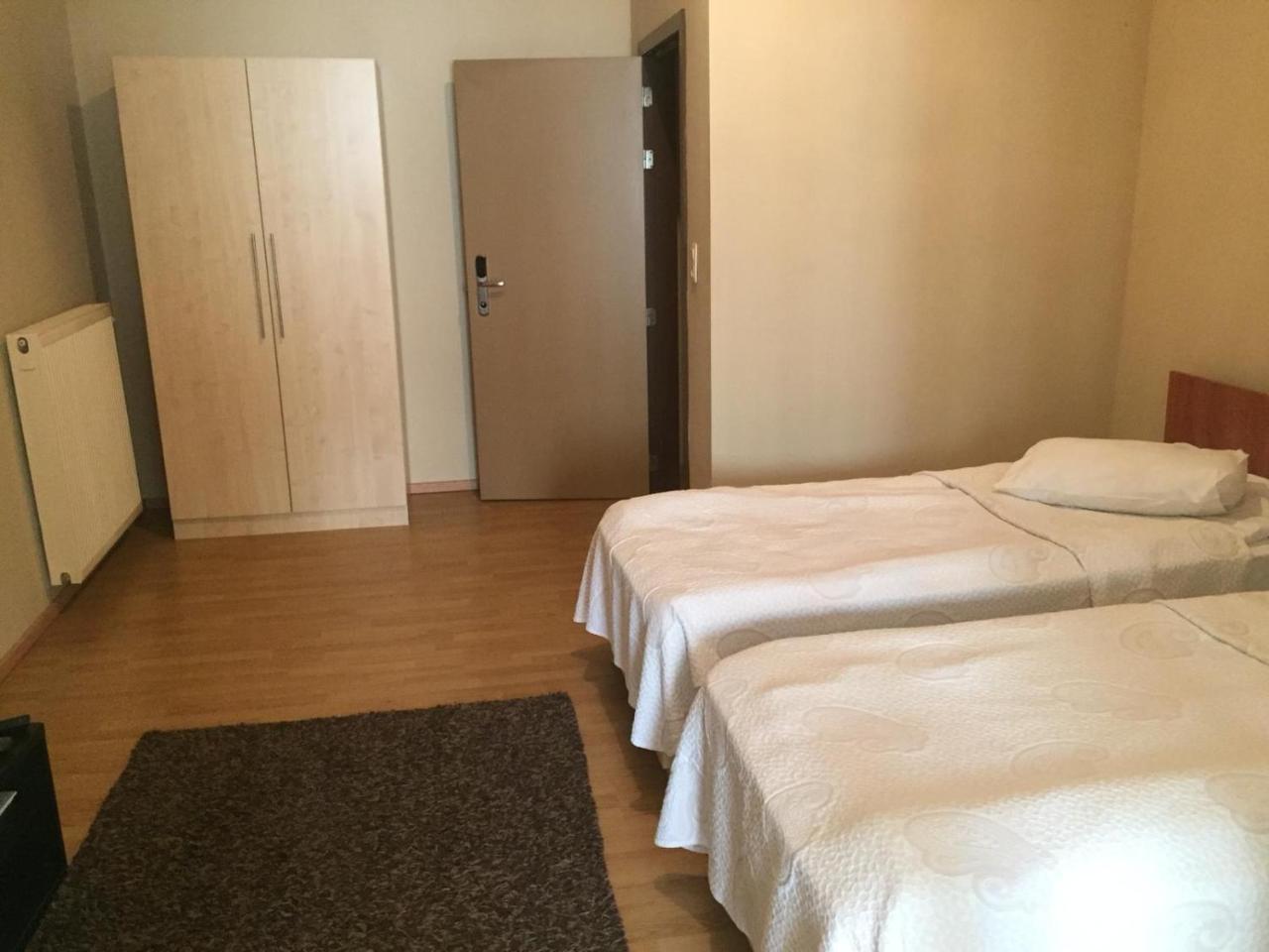 الشقق الفندقية Schaerbeekفي  Prestige Flats Coteaux المظهر الخارجي الصورة